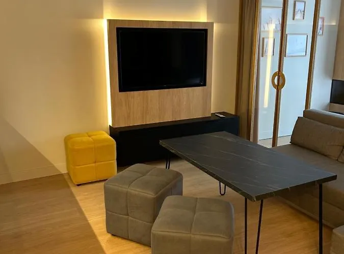 Lazurowy شقة ليبا